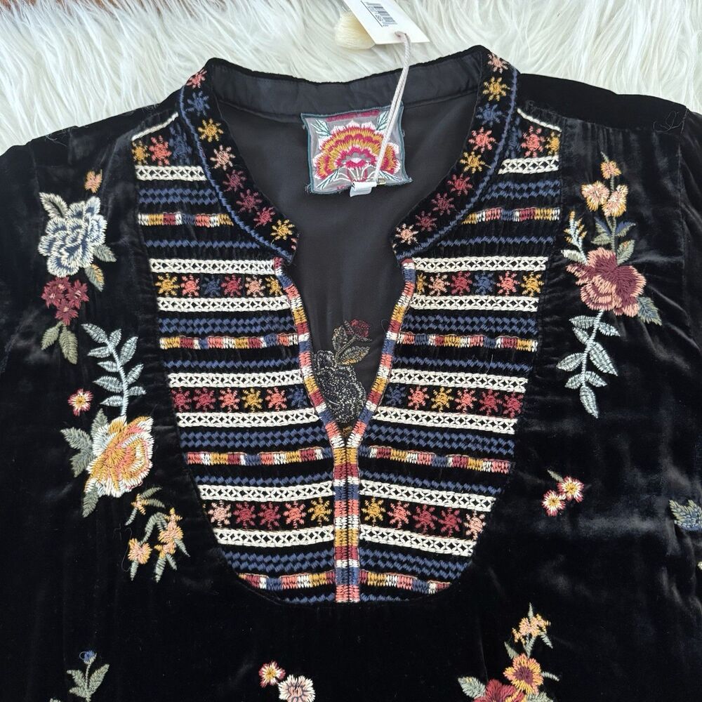 Johnny Was Sisilia Floral Embroidered Velvet Peasant Blouse Large Silk Boho NWT - Picture 7 of 12